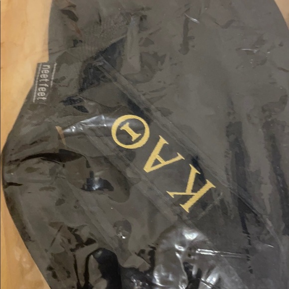 NWT Neet feet Kappa Alph Theta flip flops size m/L - Picture 2 of 3